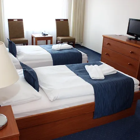 Theresia Hotel 3*