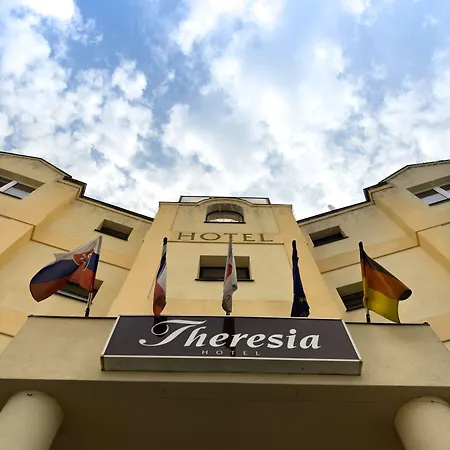 Theresia 3* Kolín